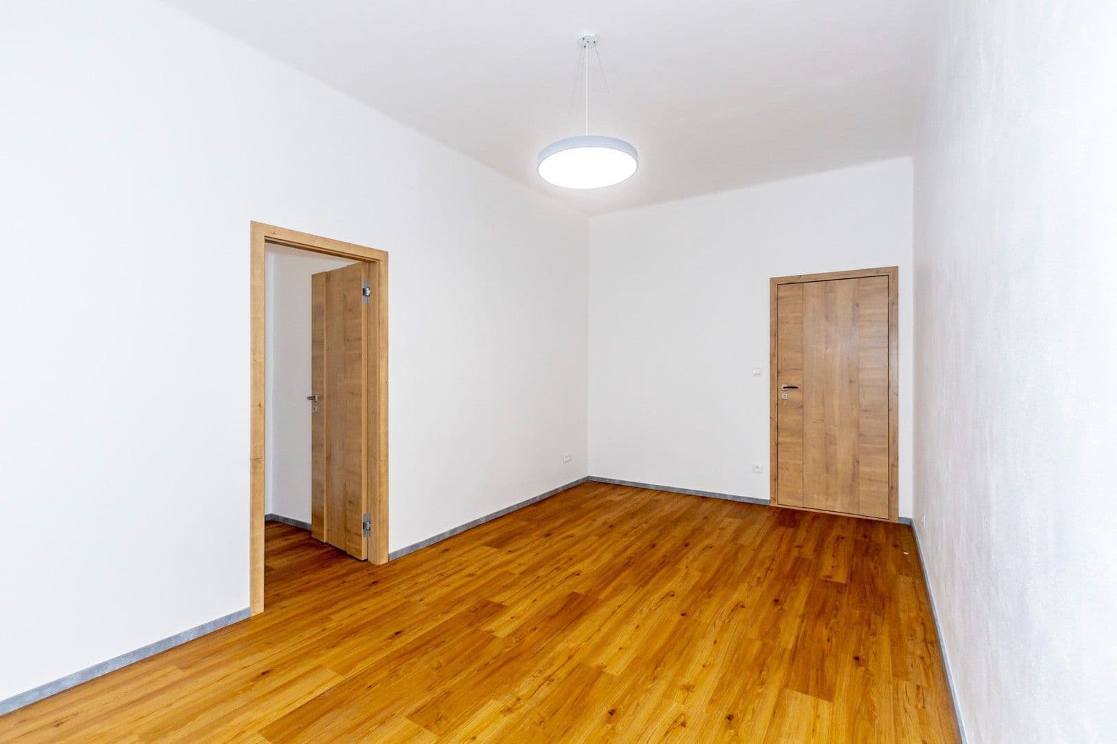 Prenájom bytu 3-izbový 83 m², Kubelíkova, Praha, Praha Prenájom bytu 3-izbový 83 m², Kubelíkova, Praha, Praha