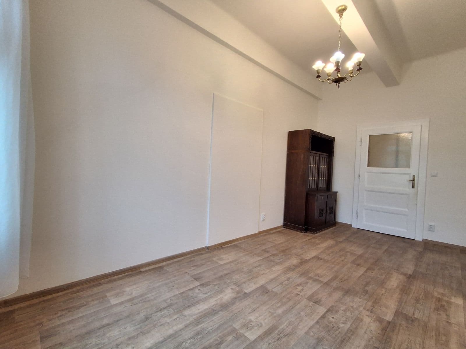 Prenájom bytu 3-izbový 71 m², Opletalova, Praha, Praha Prenájom bytu 3-izbový 71 m², Opletalova, Praha, Praha
