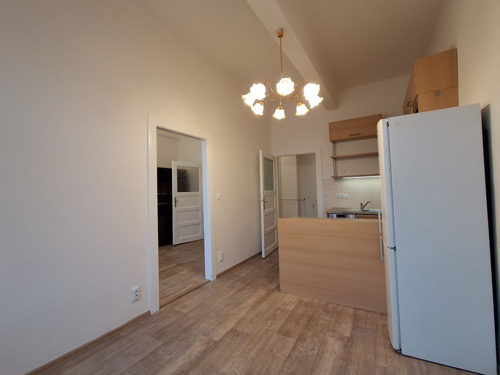 Prenájom bytu 3-izbový 71 m², Opletalova, Praha, Praha Prenájom bytu 3-izbový 71 m², Opletalova, Praha, Praha