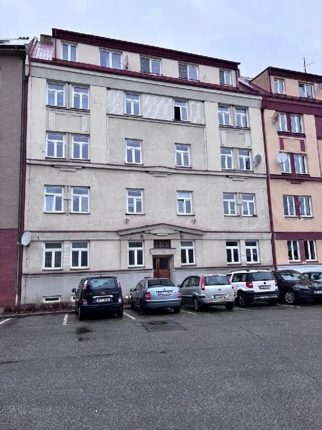 Prenájom kancelárie 94 m², U Husova sboru, Pardubice, Pardubický kraj Prenájom kancelárie 94 m², U Husova sboru, Pardubice, Pardubický kraj