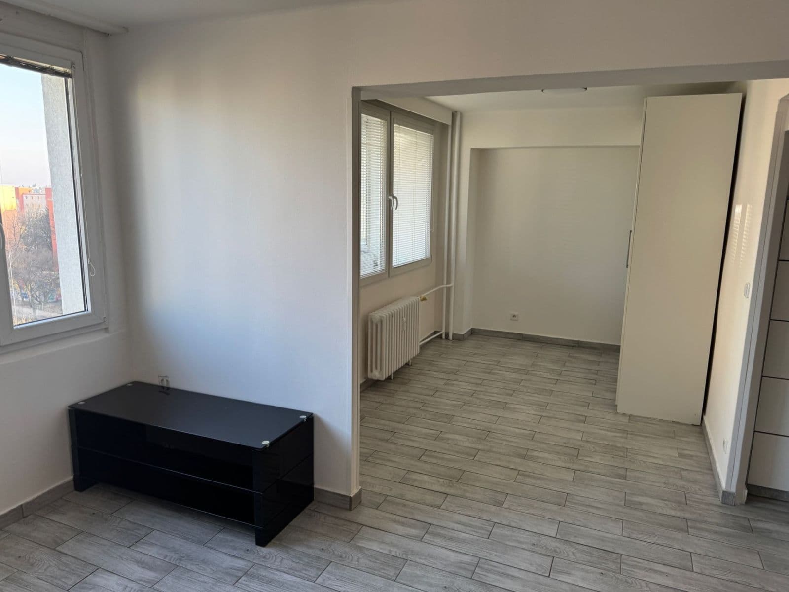 Prenájom bytu 2-izbový 43 m², Evropská, Praha, Praha Prenájom bytu 2-izbový 43 m², Evropská, Praha, Praha