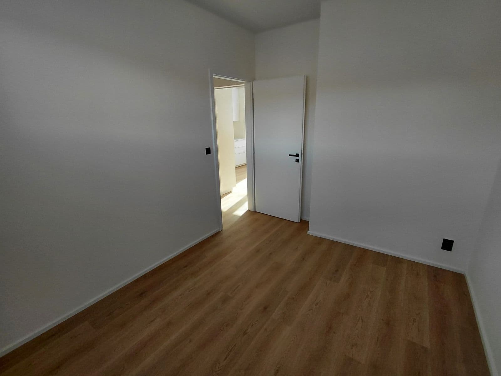 Prenájom bytu 2-izbový 43 m², Humpolecká, Praha, Praha Prenájom bytu 2-izbový 43 m², Humpolecká, Praha, Praha