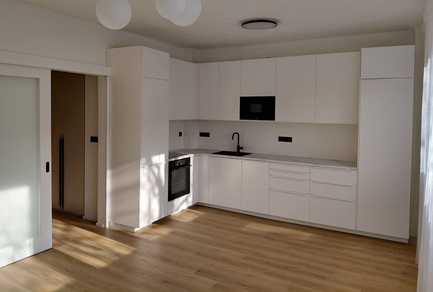 Prenájom bytu 2-izbový 43 m², Humpolecká, Praha, Praha Prenájom bytu 2-izbový 43 m², Humpolecká, Praha, Praha