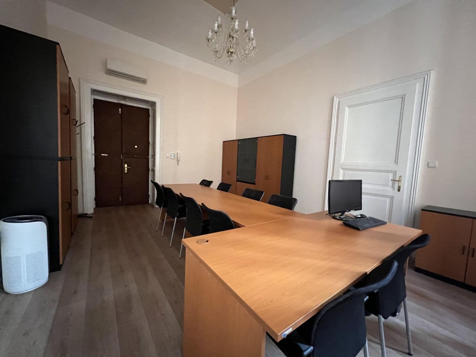 Prenájom kancelárie 75 m², Malátova, Praha, Praha Prenájom kancelárie 75 m², Malátova, Praha, Praha