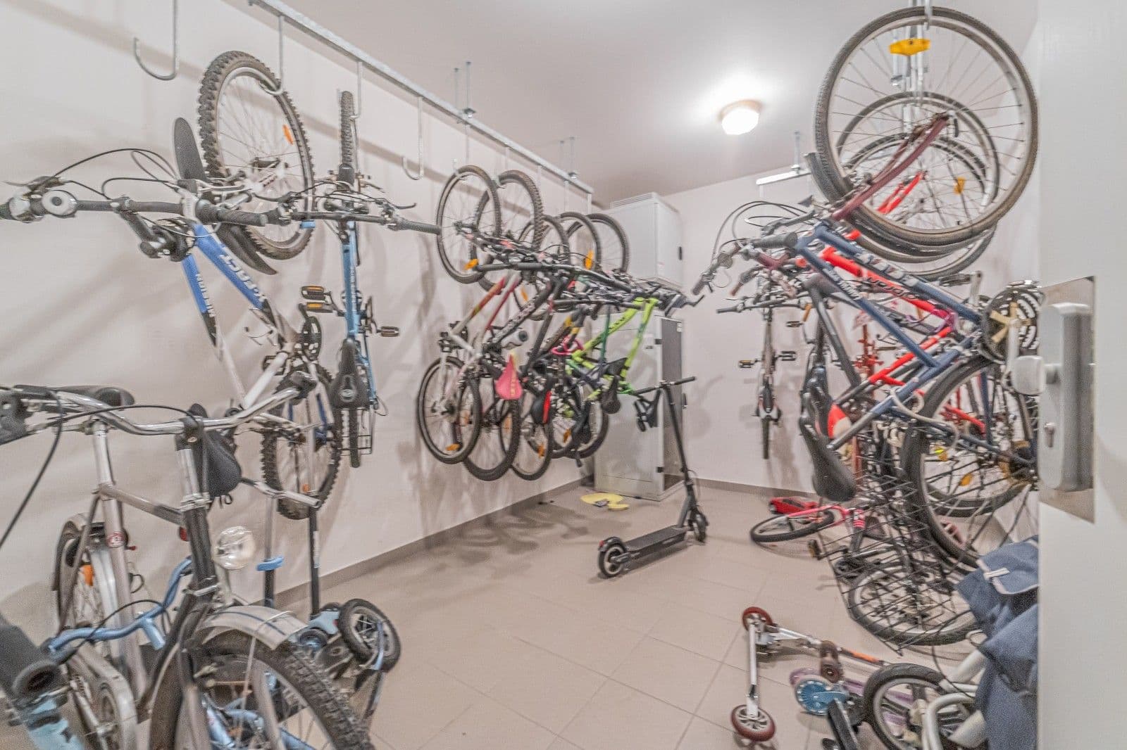 Prenájom bytu 2-izbový 52 m², K Netlukám, Praha, Praha Prenájom bytu 2-izbový 52 m², K Netlukám, Praha, Praha