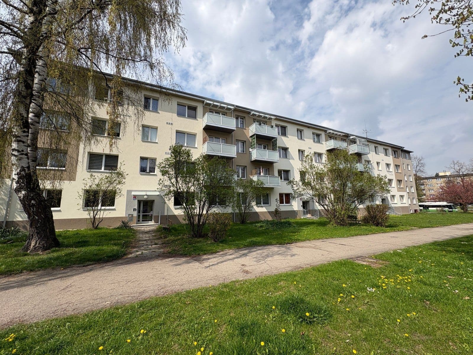 Prenájom bytu 1-izbový 20 m², 1. máje, Havířov, Moravskoslezský kraj Prenájom bytu 1-izbový 20 m², 1. máje, Havířov, Moravskoslezský kraj