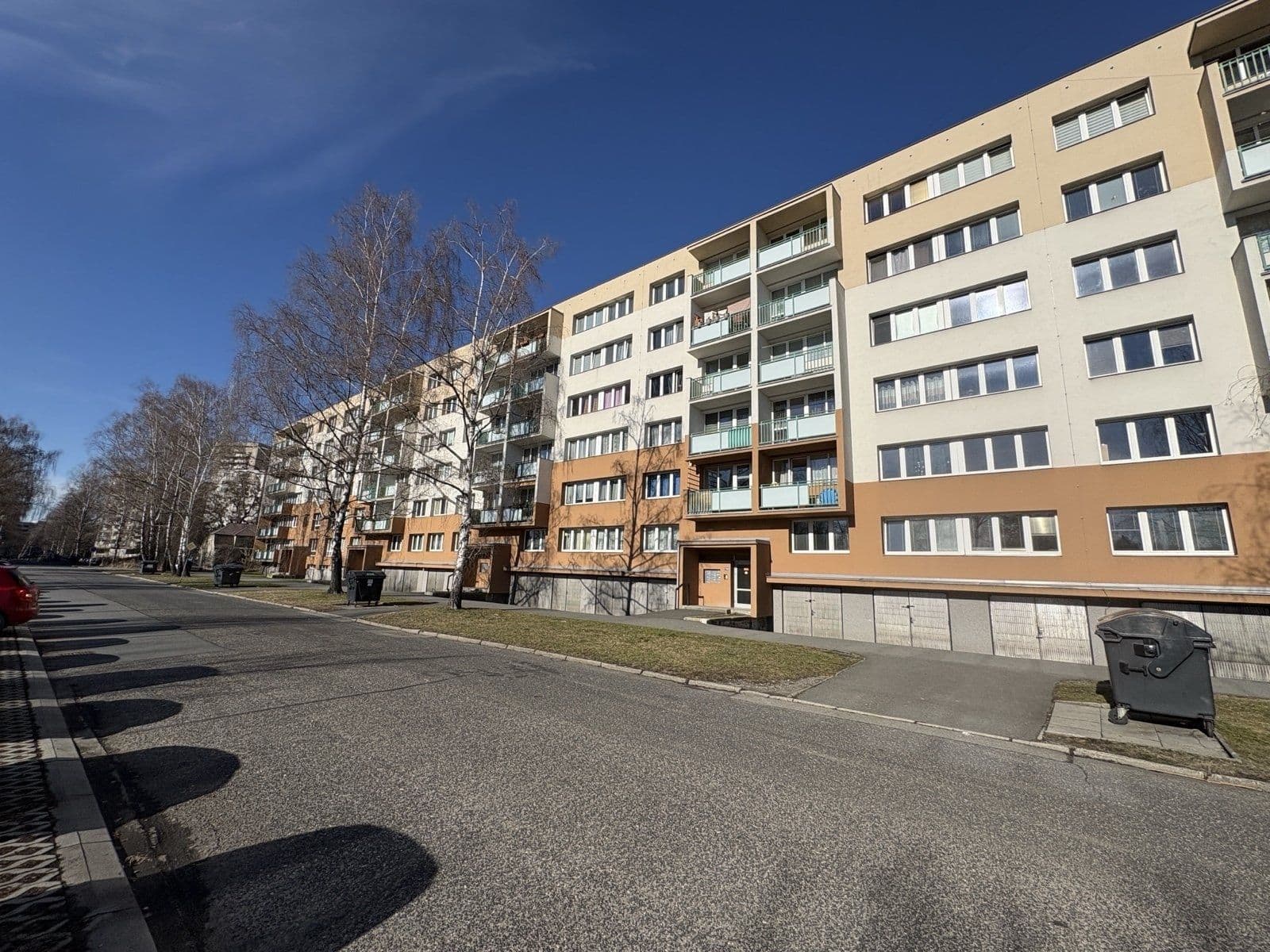 Prenájom bytu 3-izbový 73 m², Československé armády, Frýdek-Místek, Moravskoslezský kraj Prenájom bytu 3-izbový 73 m², Československé armády, Frýdek-Místek, Moravskoslezský kraj