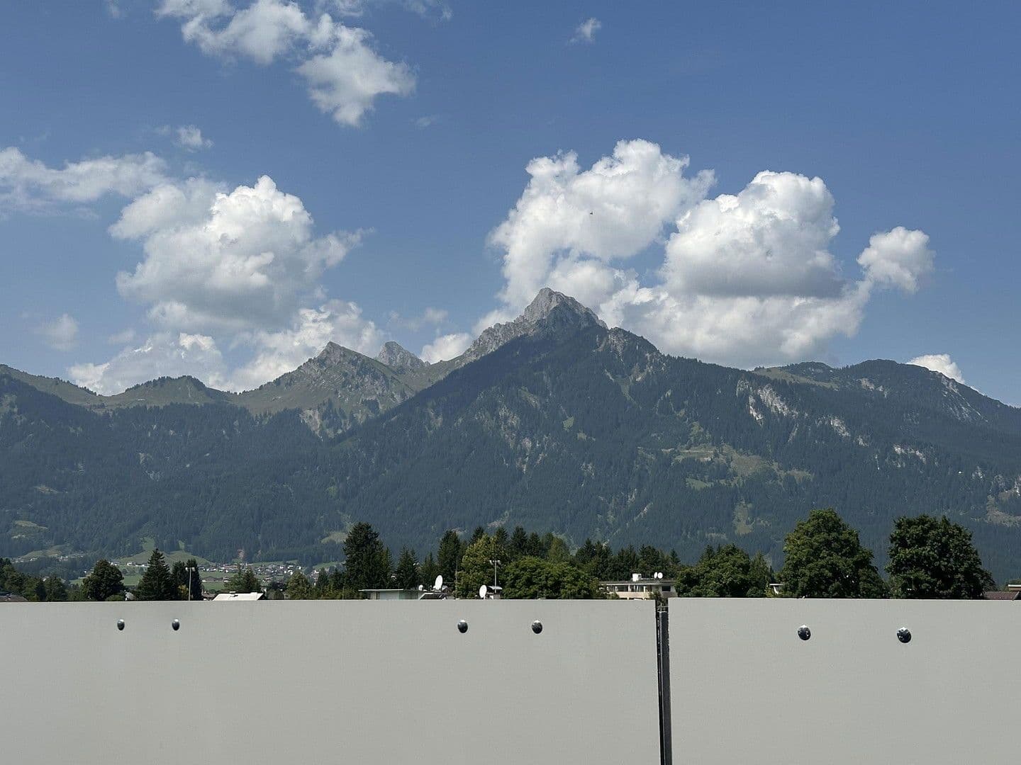 Predaj bytu 3-izbový 90 m², Reutte, Tirolsko Predaj bytu 3-izbový 90 m², Reutte, Tirolsko