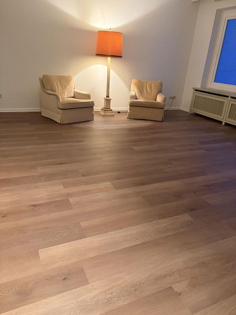 Prenájom bytu 3-izbový 100 m², Vogt-Groth-Weg, Hamburg, Hamburg Prenájom bytu 3-izbový 100 m², Vogt-Groth-Weg, Hamburg, Hamburg