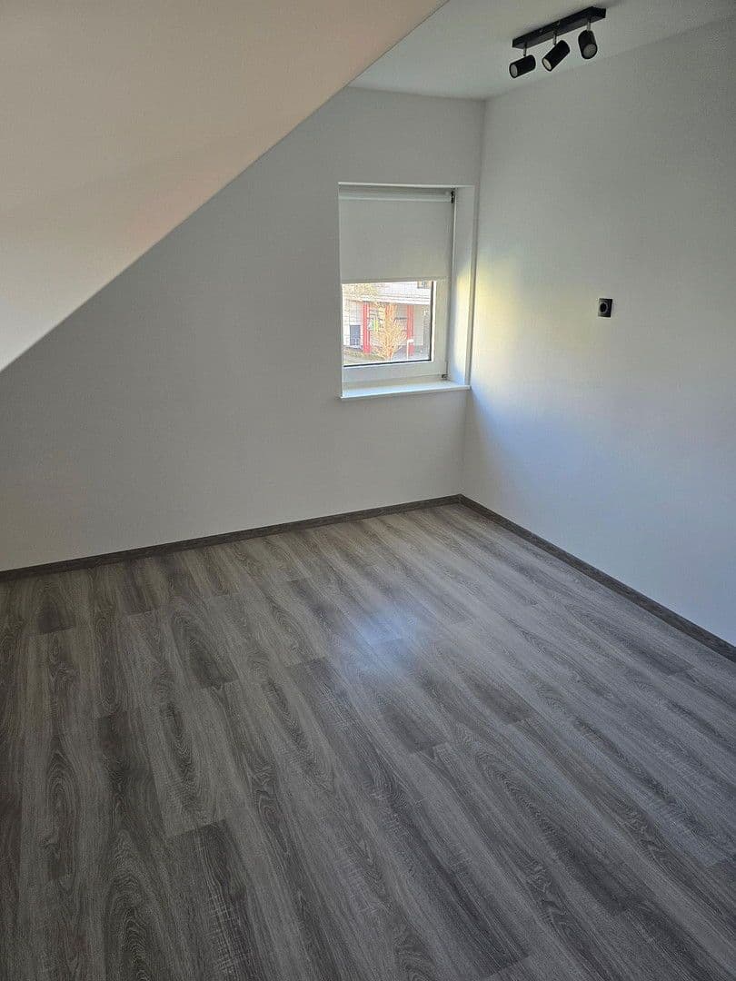 Prenájom bytu 2-izbový 50 m², Düsseldorfer Straße 120, Ratingen, Severné Porýnie - Westfálsko Prenájom bytu 2-izbový 50 m², Düsseldorfer Straße 120, Ratingen, Severné Porýnie - Westfálsko