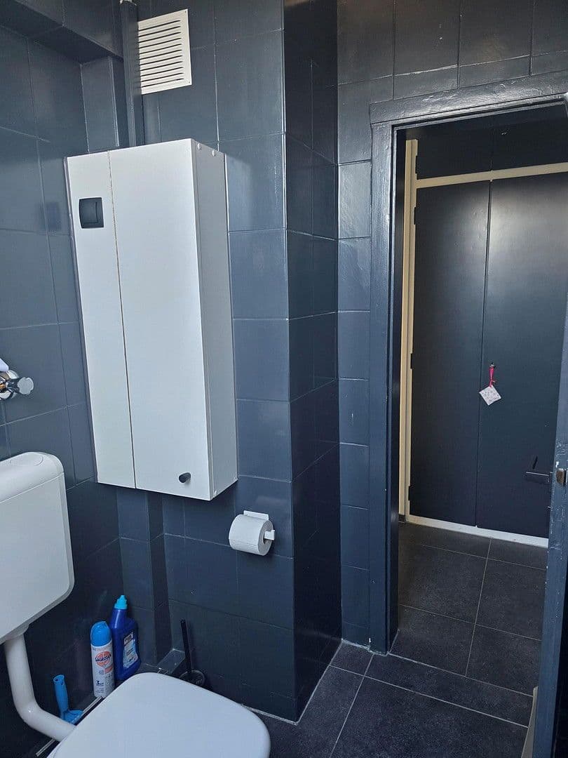 Prenájom bytu 2-izbový 50 m², Düsseldorfer Straße 120, Ratingen, Severné Porýnie - Westfálsko Prenájom bytu 2-izbový 50 m², Düsseldorfer Straße 120, Ratingen, Severné Porýnie - Westfálsko