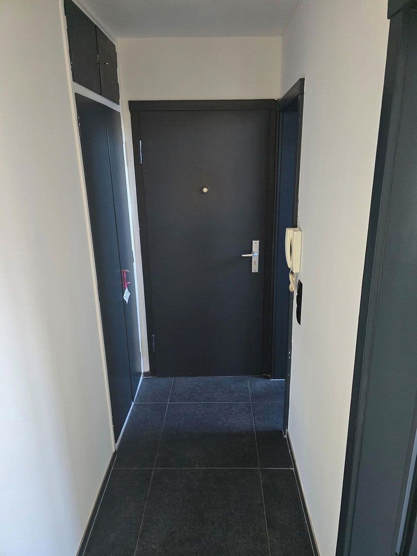 Prenájom bytu 2-izbový 50 m², Düsseldorfer Straße 120, Ratingen, Severné Porýnie - Westfálsko Prenájom bytu 2-izbový 50 m², Düsseldorfer Straße 120, Ratingen, Severné Porýnie - Westfálsko