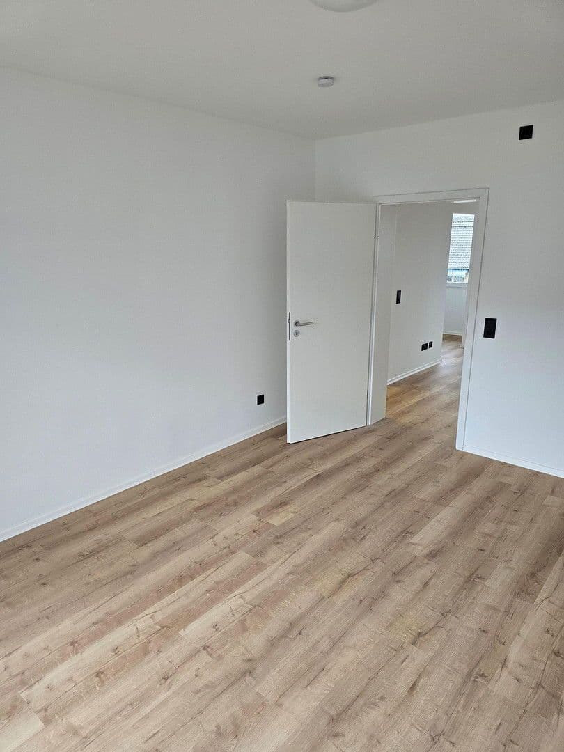 Prenájom bytu 2-izbový 50 m², Tilsiter Straße 3, Heiligenhaus, Severné Porýnie - Westfálsko Prenájom bytu 2-izbový 50 m², Tilsiter Straße 3, Heiligenhaus, Severné Porýnie - Westfálsko