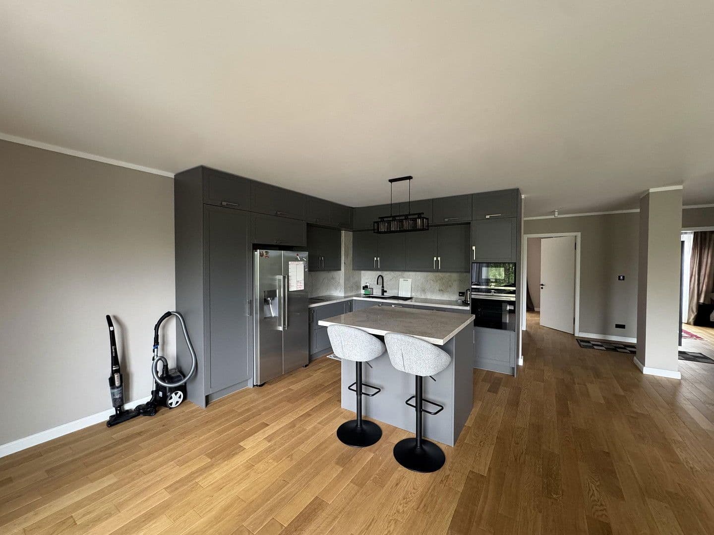 Predaj bytu 3-izbový 120 m², Charlottenburger Ufer 14, Berlin, Berlín Predaj bytu 3-izbový 120 m², Charlottenburger Ufer 14, Berlin, Berlín