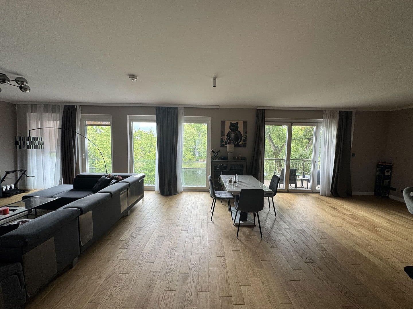 Predaj bytu 3-izbový 120 m², Charlottenburger Ufer 14, Berlin, Berlín Predaj bytu 3-izbový 120 m², Charlottenburger Ufer 14, Berlin, Berlín