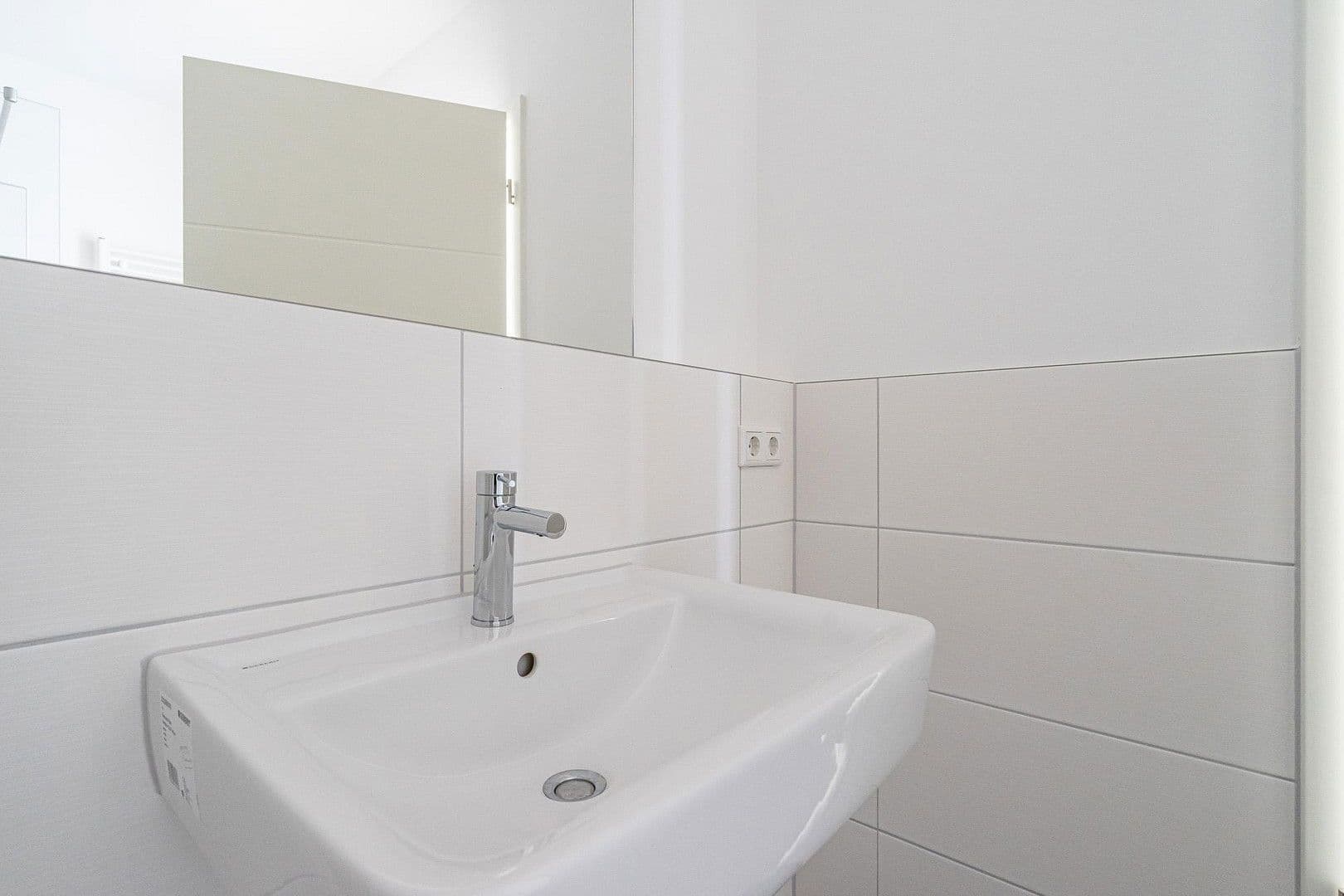 Prenájom bytu 2-izbový 63 m², Straße am Berg 19f, Bentwisch, Meklenbursko-Predpomoransko Prenájom bytu 2-izbový 63 m², Straße am Berg 19f, Bentwisch, Meklenbursko-Predpomoransko