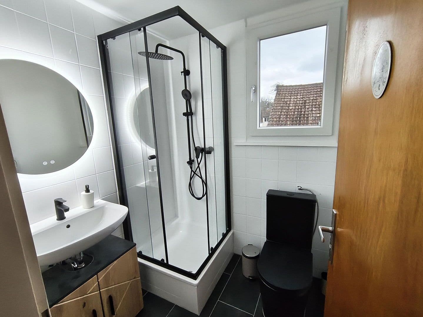 Prenájom bytu 2-izbový 50 m², Grenzach-Wyhlen, Bádensko-Wurttembersko Prenájom bytu 2-izbový 50 m², Grenzach-Wyhlen, Bádensko-Wurttembersko