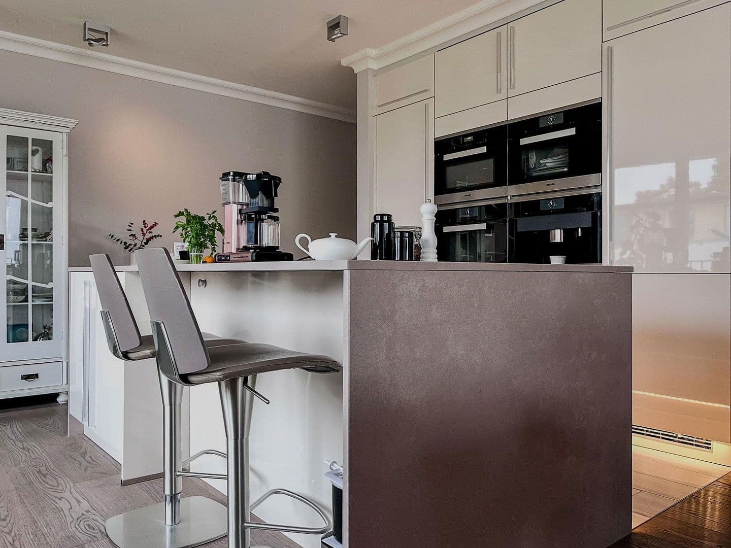 Predaj bytu 3-izbový 101 m², Hamburg, Hamburg Predaj bytu 3-izbový 101 m², Hamburg, Hamburg