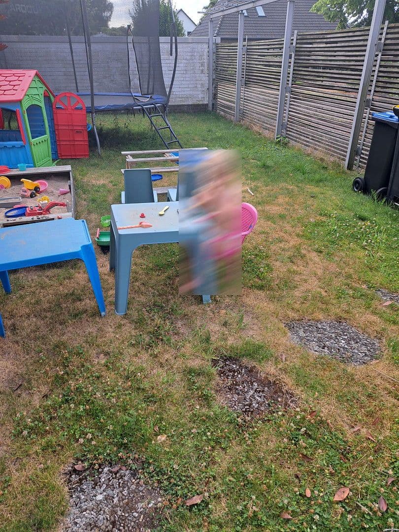 Predaj domu 117 m², pozemek 382 m², Erich-Kästner-Str. 31, Wunstorf, Dolné Sasko Predaj domu 117 m², pozemek 382 m², Erich-Kästner-Str. 31, Wunstorf, Dolné Sasko