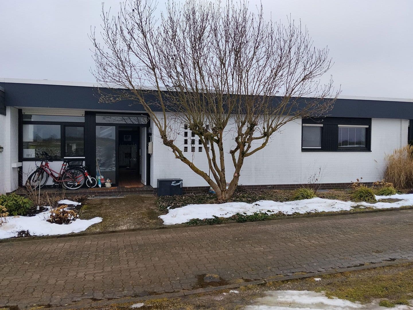 Predaj domu 117 m², pozemek 382 m², Erich-Kästner-Str. 31, Wunstorf, Dolné Sasko Predaj domu 117 m², pozemek 382 m², Erich-Kästner-Str. 31, Wunstorf, Dolné Sasko