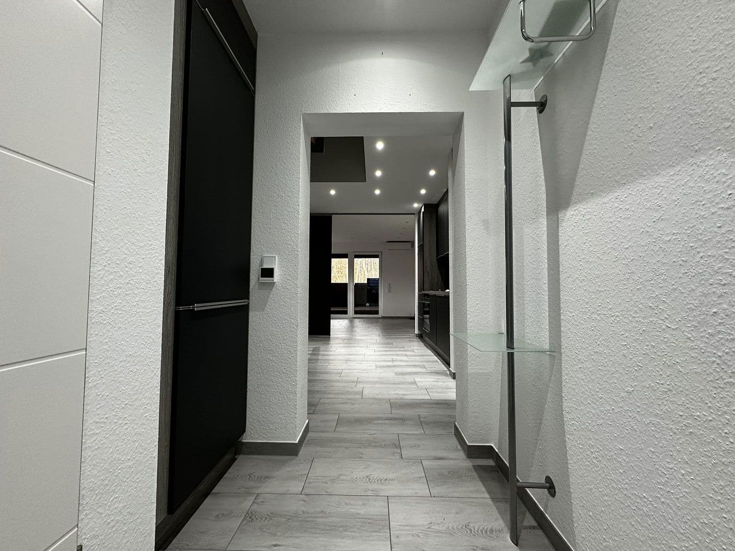 Prenájom bytu 3-izbový 100 m², Bergmannsweg 76, Baesweiler, Severné Porýnie - Westfálsko Prenájom bytu 3-izbový 100 m², Bergmannsweg 76, Baesweiler, Severné Porýnie - Westfálsko