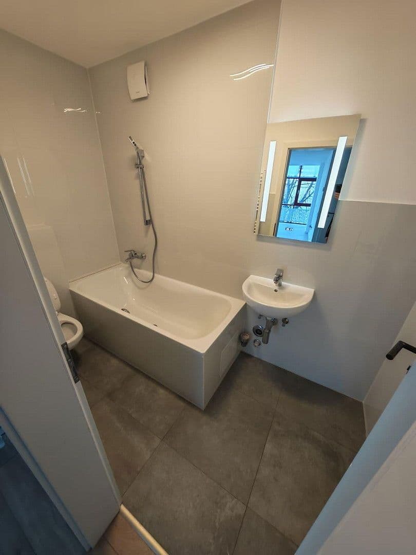 Predaj bytu 2-izbový 75 m², Albrechtstr. 22, Bremen, Brémy Predaj bytu 2-izbový 75 m², Albrechtstr. 22, Bremen, Brémy