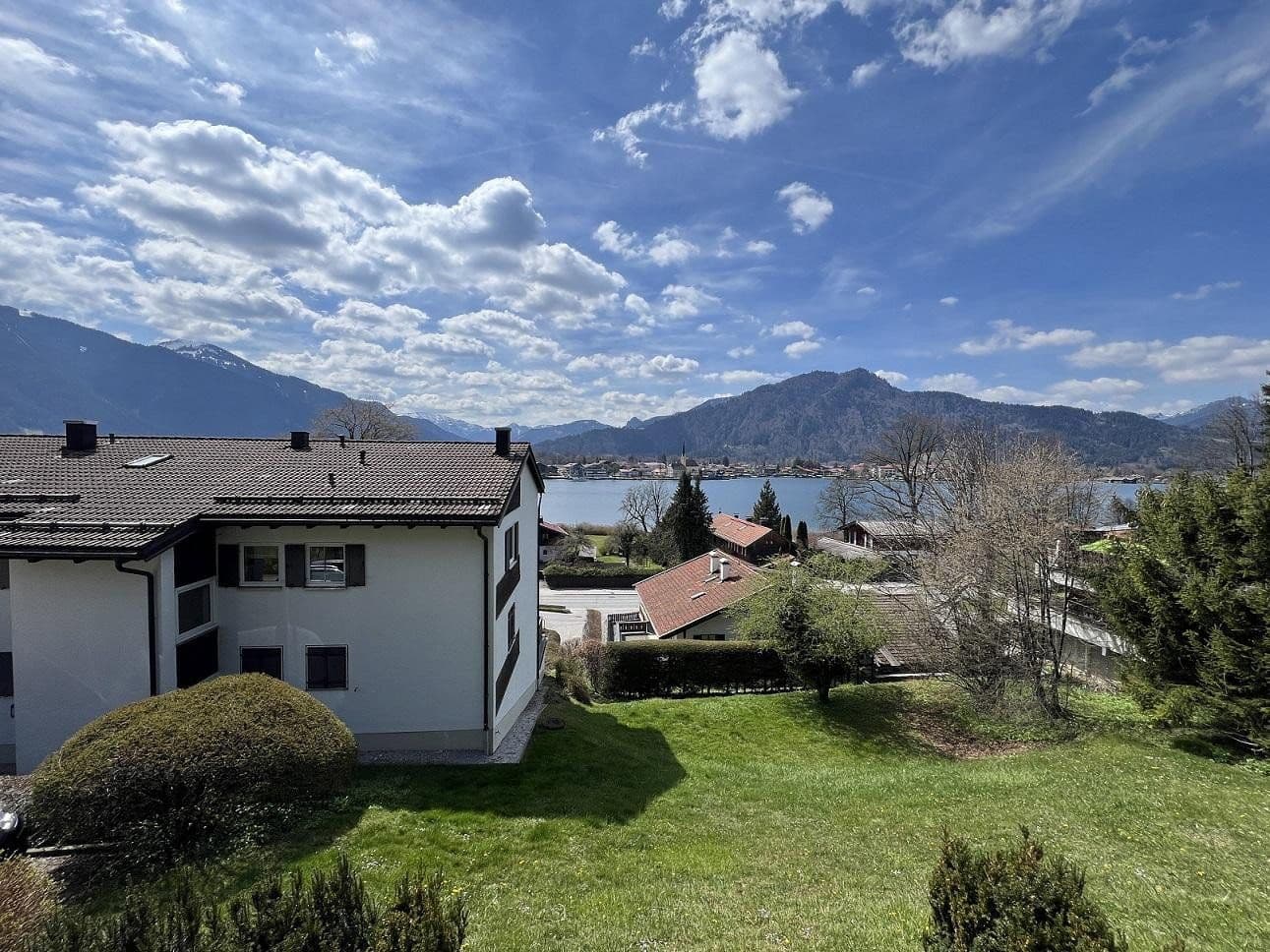 Prenájom bytu 3-izbový 64 m², Tegernsee, Bavorsko Prenájom bytu 3-izbový 64 m², Tegernsee, Bavorsko
