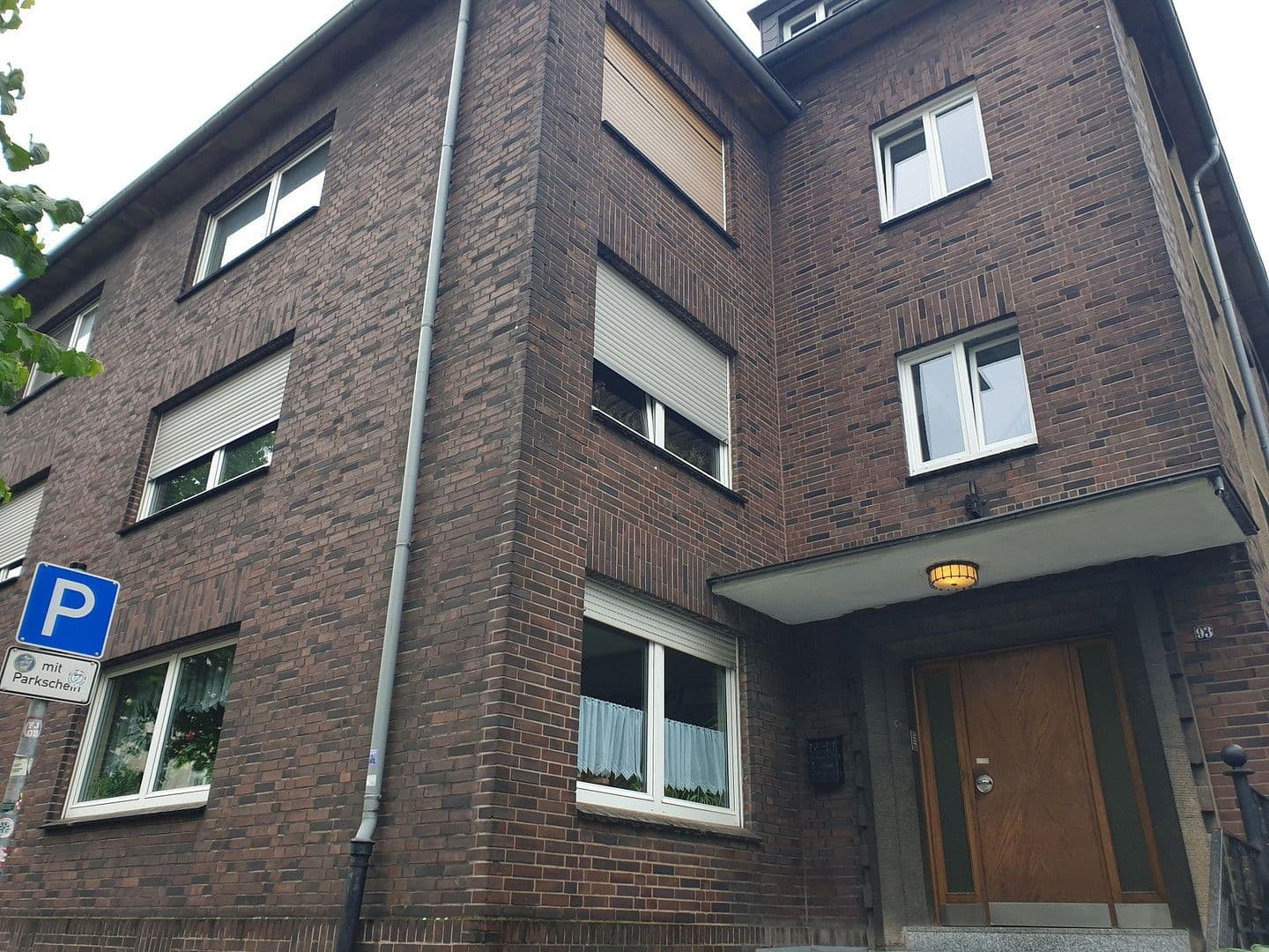 Prenájom bytu 3-izbový 90 m², Ebertstr. 93, Oberhausen, Severné Porýnie - Westfálsko Prenájom bytu 3-izbový 90 m², Ebertstr. 93, Oberhausen, Severné Porýnie - Westfálsko