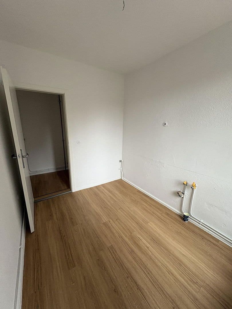 Prenájom bytu 1-izbový 36 m², Rüdersdorfer Straße 26, Woltersdorf, Brandenbursko Prenájom bytu 1-izbový 36 m², Rüdersdorfer Straße 26, Woltersdorf, Brandenbursko