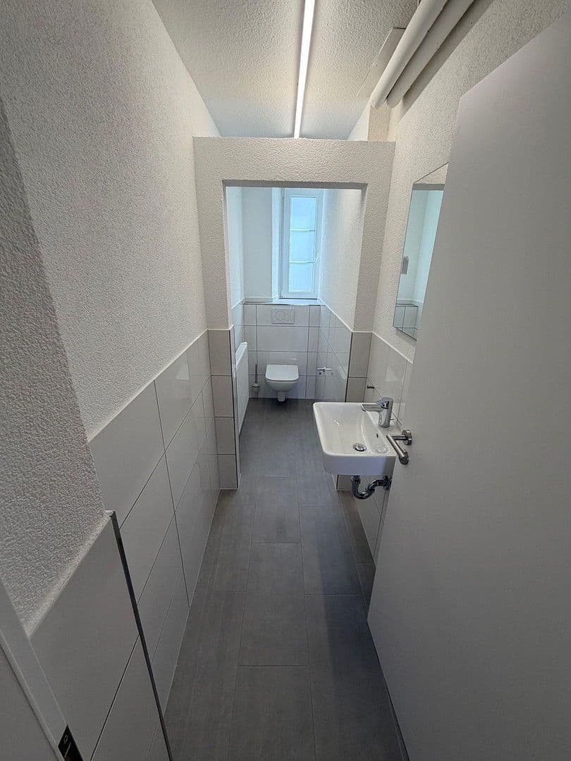 Prenájom kancelárie 125 m², Josefstraße 2A, Donaueschingen, Bádensko-Wurttembersko Prenájom kancelárie 125 m², Josefstraße 2A, Donaueschingen, Bádensko-Wurttembersko