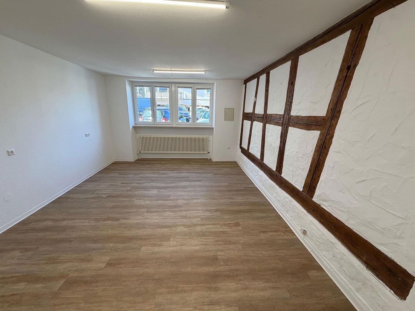 Prenájom kancelárie 125 m², Josefstraße 2A, Donaueschingen, Bádensko-Wurttembersko Prenájom kancelárie 125 m², Josefstraße 2A, Donaueschingen, Bádensko-Wurttembersko
