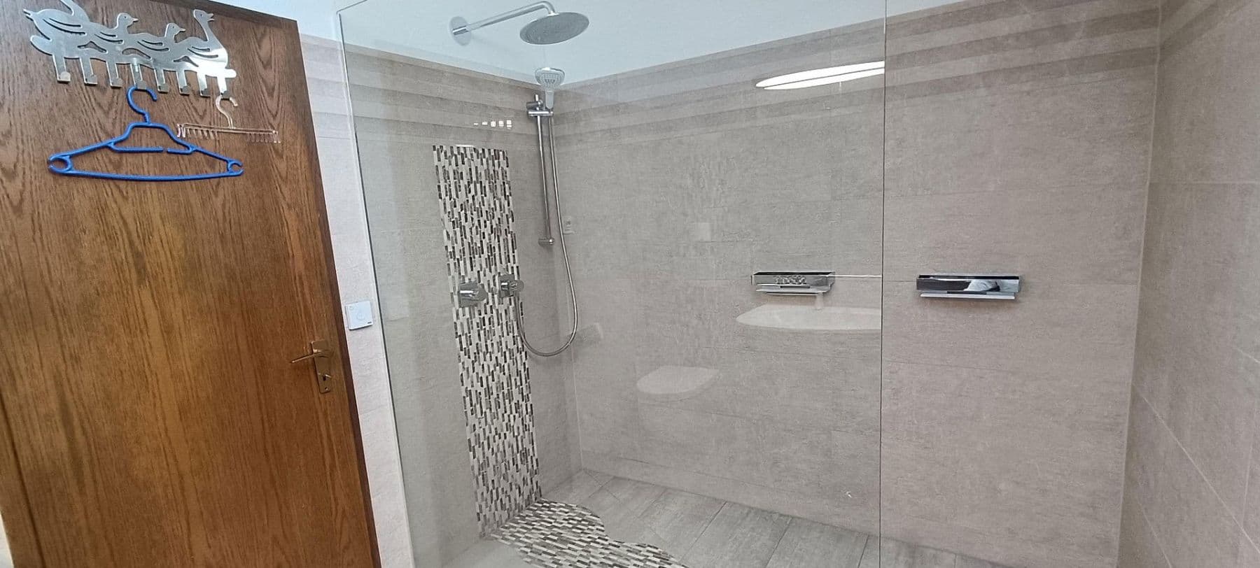 Predaj domu 240 m², pozemek 781 m², Bretten, Bádensko-Wurttembersko Predaj domu 240 m², pozemek 781 m², Bretten, Bádensko-Wurttembersko