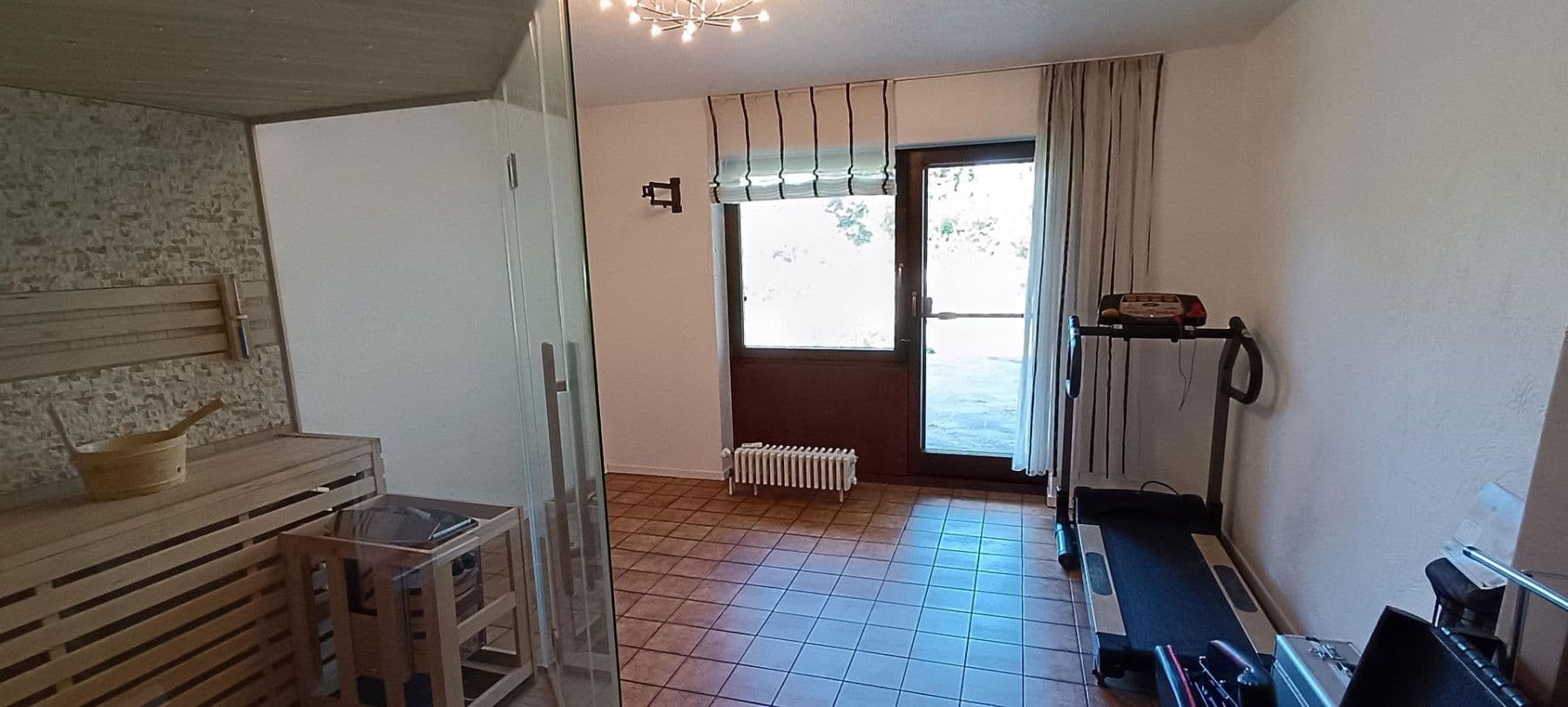 Predaj domu 240 m², pozemek 781 m², Bretten, Bádensko-Wurttembersko Predaj domu 240 m², pozemek 781 m², Bretten, Bádensko-Wurttembersko