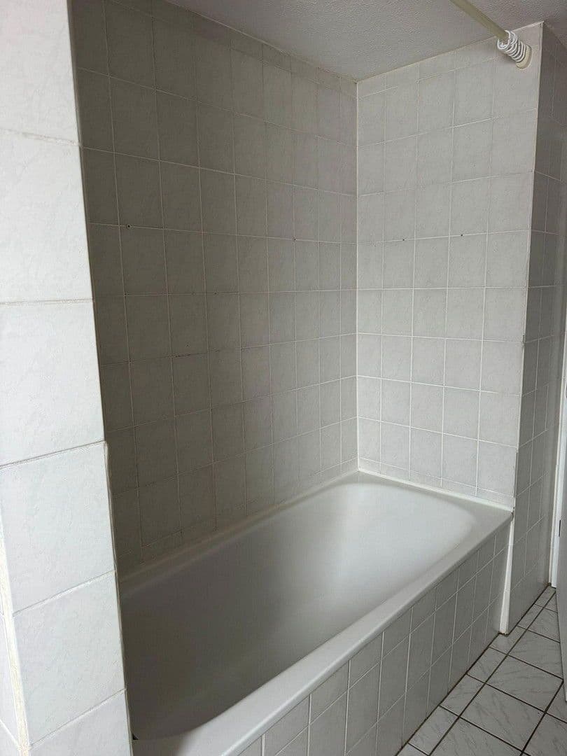 Prenájom domu 69 m², pozemek 432 m², Dannhäuser Brink 12, Bad Gandersheim, Dolné Sasko Prenájom domu 69 m², pozemek 432 m², Dannhäuser Brink 12, Bad Gandersheim, Dolné Sasko