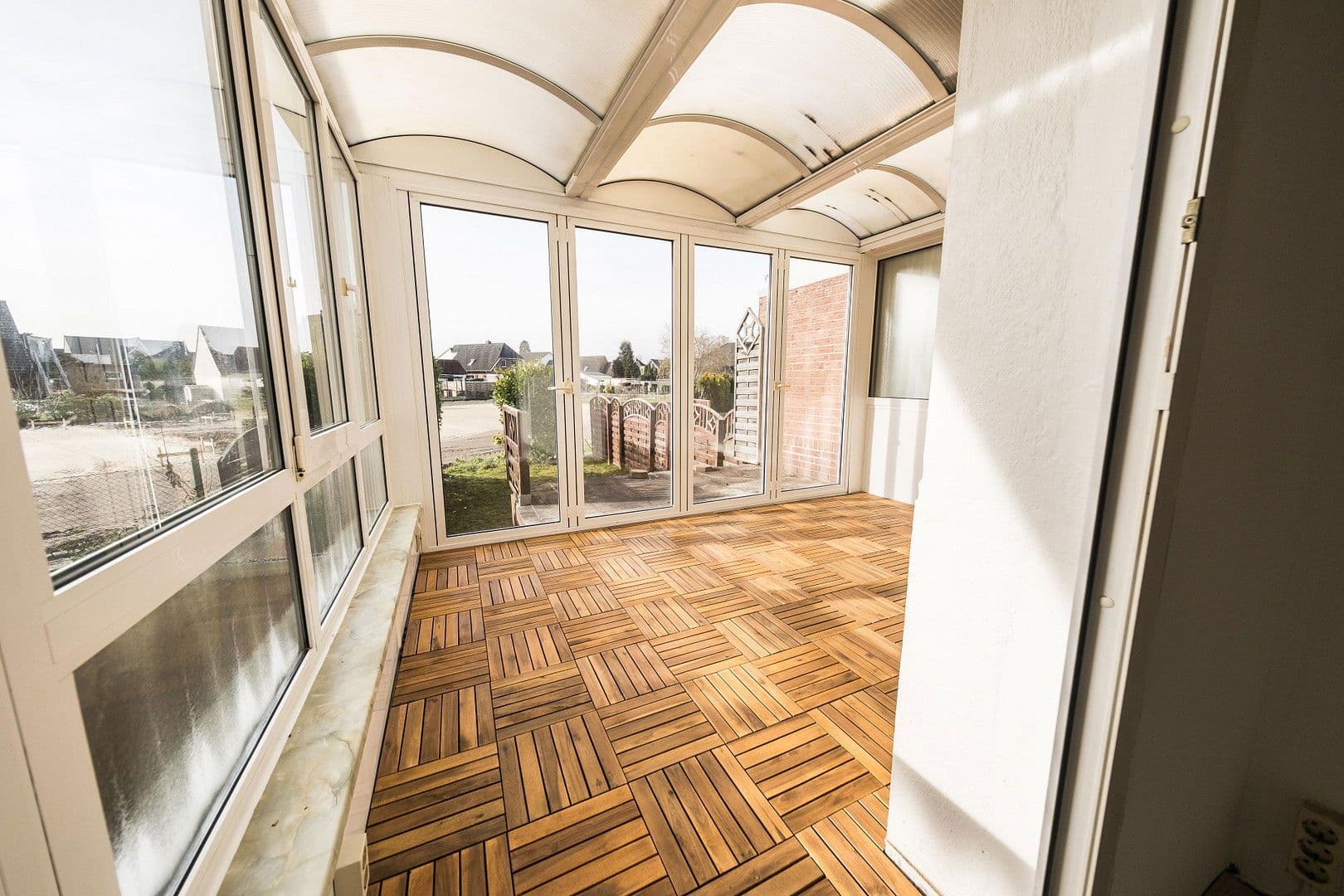 Predaj domu 95 m², pozemek 140 m², Stuhr, Dolné Sasko Predaj domu 95 m², pozemek 140 m², Stuhr, Dolné Sasko