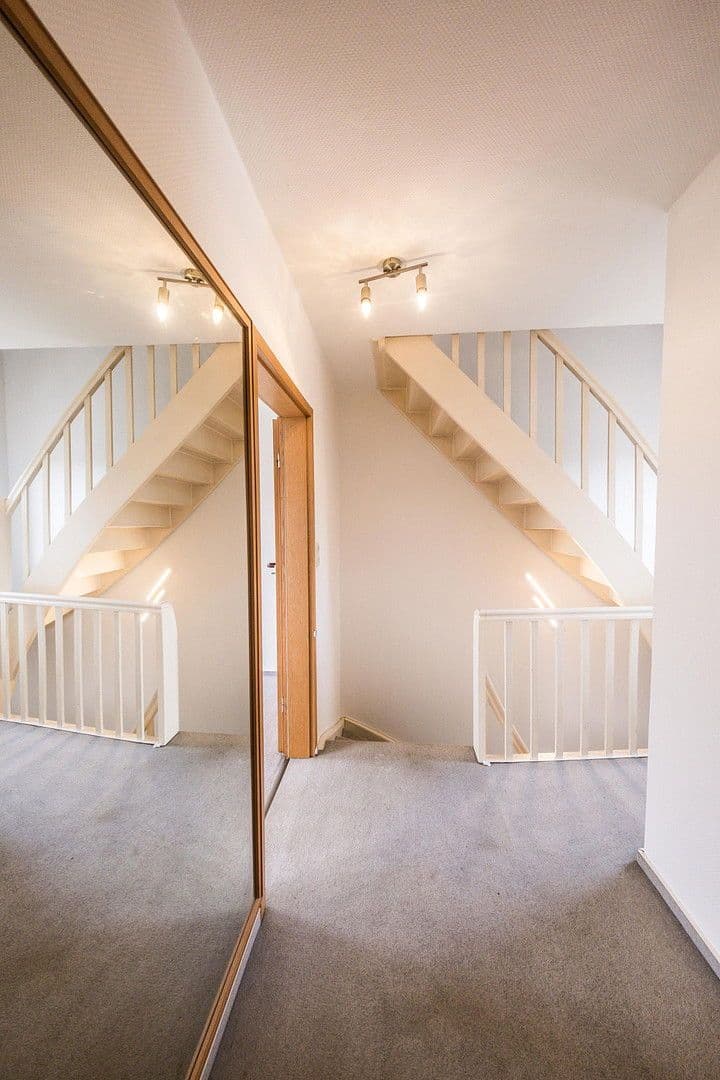 Predaj domu 95 m², pozemek 140 m², Stuhr, Dolné Sasko Predaj domu 95 m², pozemek 140 m², Stuhr, Dolné Sasko