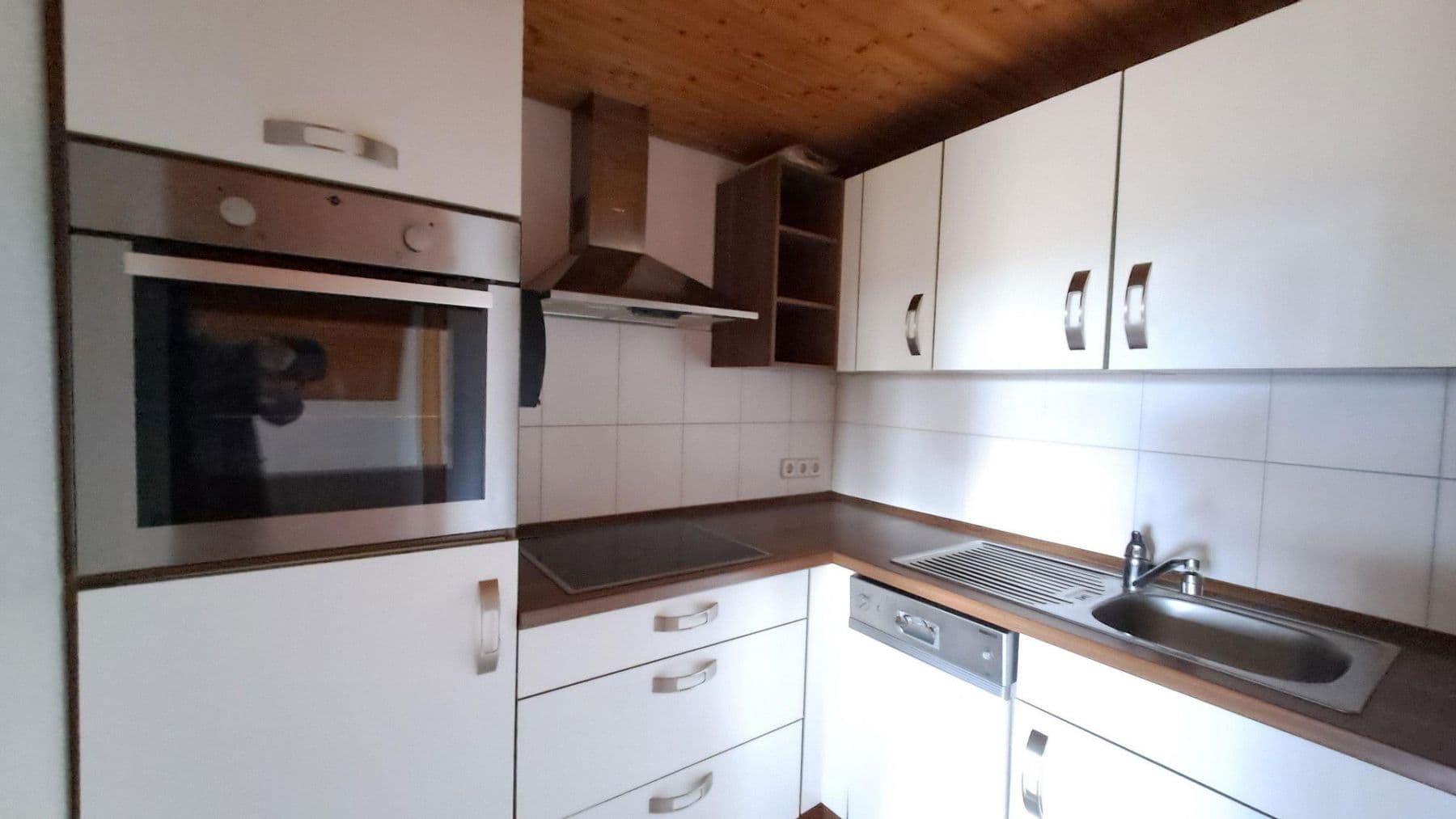 Predaj domu 436 m², pozemek 1.970 m², Erlenbachweg 22, Lenzkirch, Bádensko-Wurttembersko Predaj domu 436 m², pozemek 1.970 m², Erlenbachweg 22, Lenzkirch, Bádensko-Wurttembersko