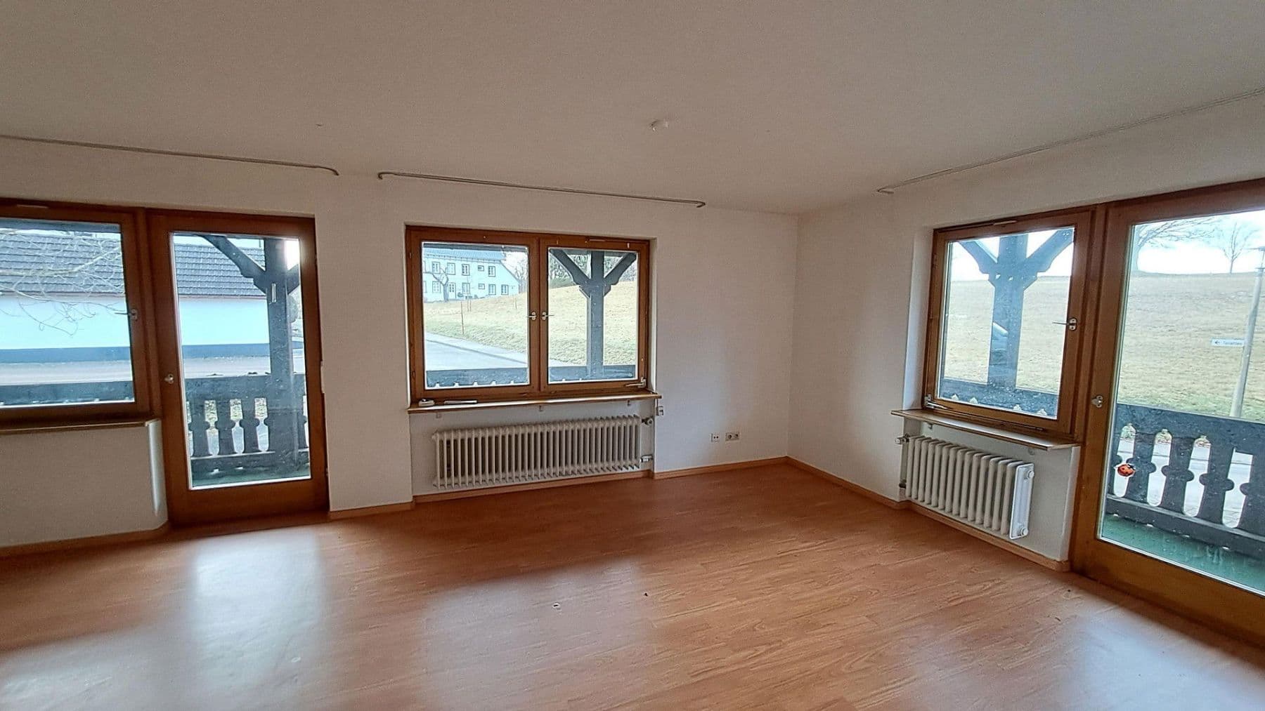 Predaj domu 436 m², pozemek 1.970 m², Erlenbachweg 22, Lenzkirch, Bádensko-Wurttembersko Predaj domu 436 m², pozemek 1.970 m², Erlenbachweg 22, Lenzkirch, Bádensko-Wurttembersko