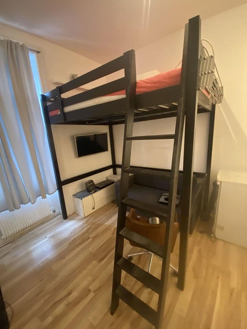 Predaj bytu 1-izbový 22 m², Blackkiter99@gmail.com, Wien, Viedeň Predaj bytu 1-izbový 22 m², Blackkiter99@gmail.com, Wien, Viedeň