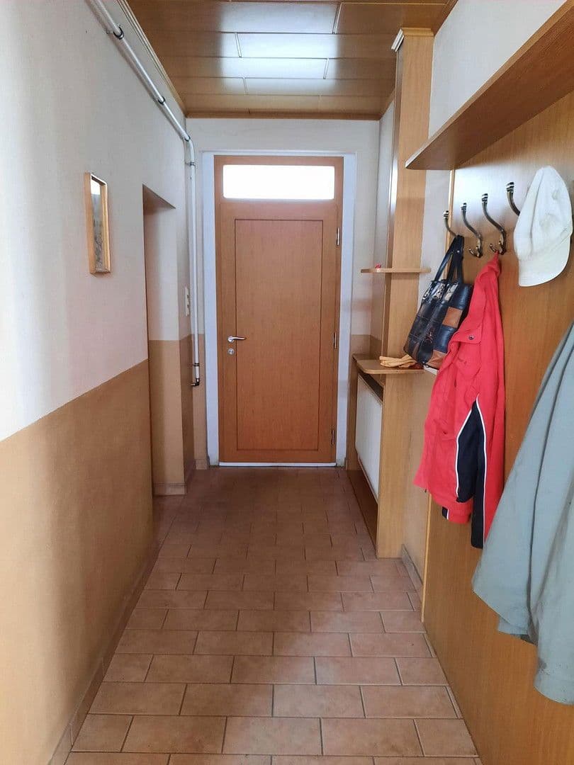 Predaj domu 108 m², pozemek 1.612 m², Hauptstraße, Rabensburg, Dolné Rakúsko Predaj domu 108 m², pozemek 1.612 m², Hauptstraße, Rabensburg, Dolné Rakúsko