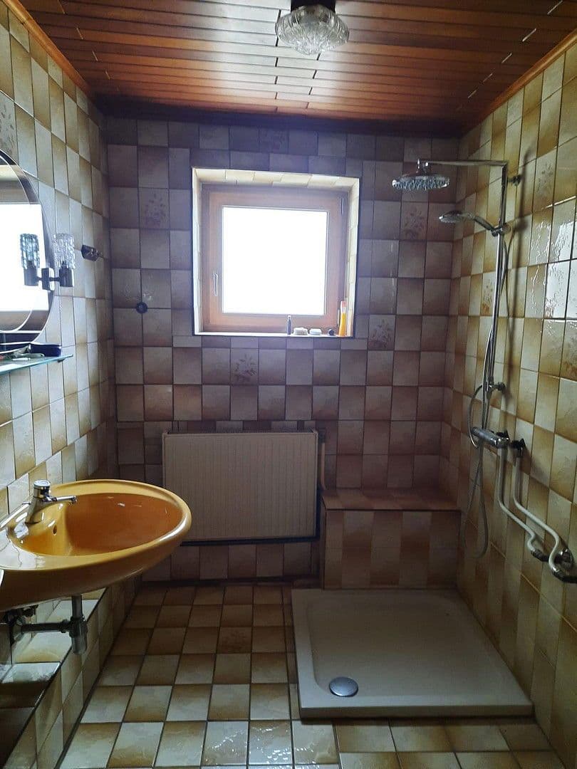 Predaj domu 108 m², pozemek 1.612 m², Hauptstraße, Rabensburg, Dolné Rakúsko Predaj domu 108 m², pozemek 1.612 m², Hauptstraße, Rabensburg, Dolné Rakúsko