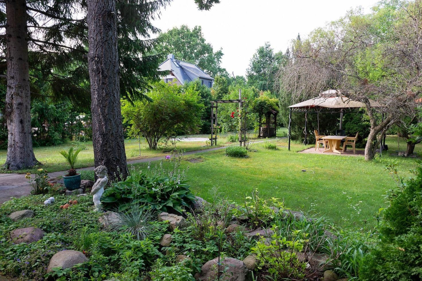 Predaj pozemku 750 m², Berlin, Berlín Predaj pozemku 750 m², Berlin, Berlín