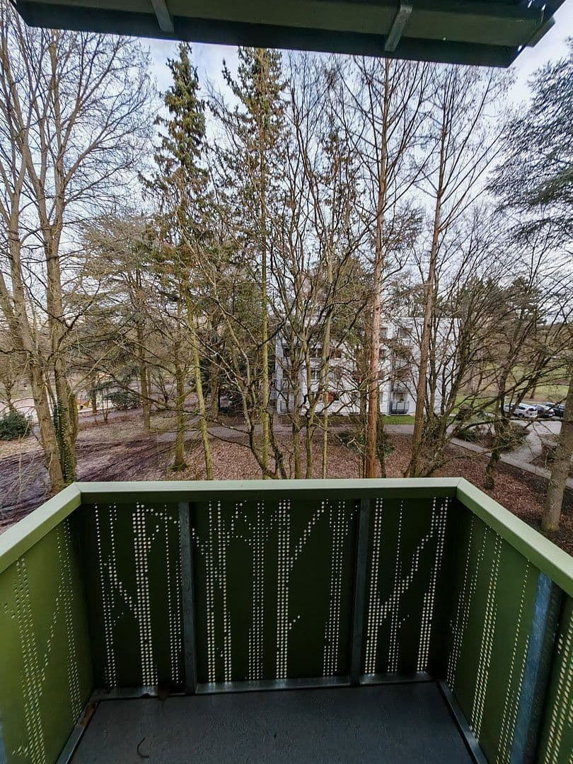 Prenájom bytu 2-izbový 55 m², Wendelsweg 107, Frankfurt, Hesensko Prenájom bytu 2-izbový 55 m², Wendelsweg 107, Frankfurt, Hesensko