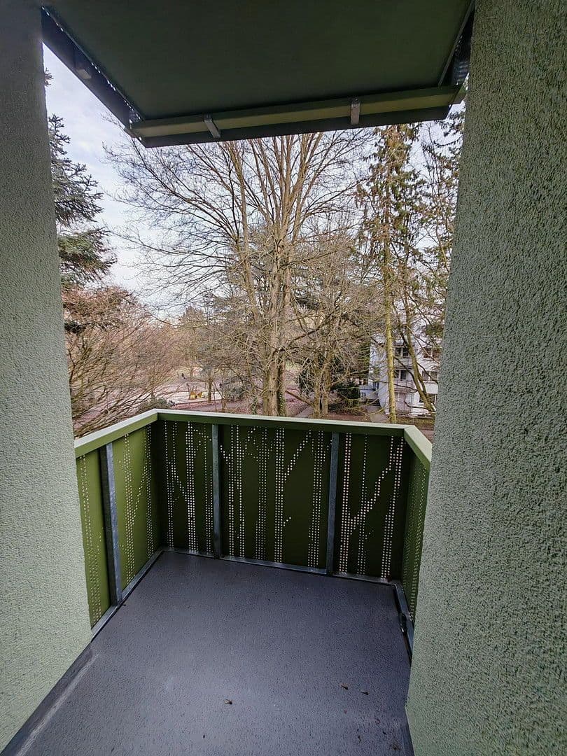 Prenájom bytu 2-izbový 55 m², Wendelsweg 107, Frankfurt, Hesensko Prenájom bytu 2-izbový 55 m², Wendelsweg 107, Frankfurt, Hesensko