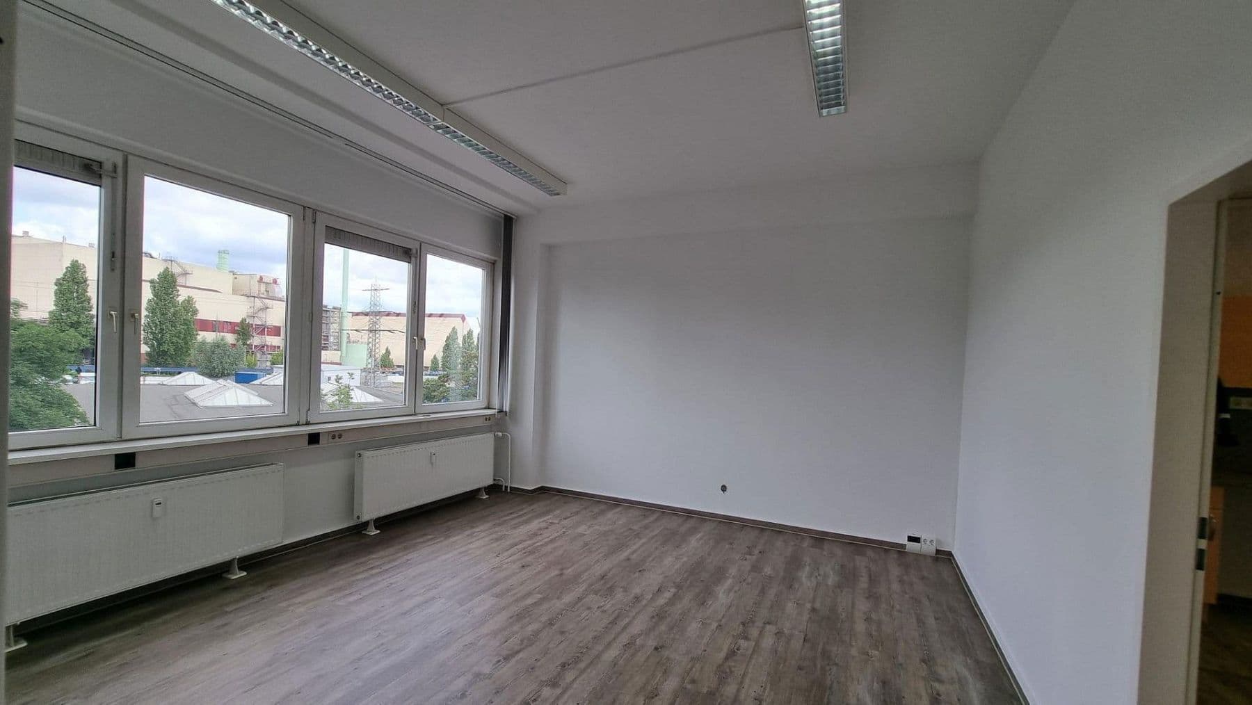 Prenájom kancelárie 145 m², Grusonstraße 55, Hamburg, Hamburg Prenájom kancelárie 145 m², Grusonstraße 55, Hamburg, Hamburg