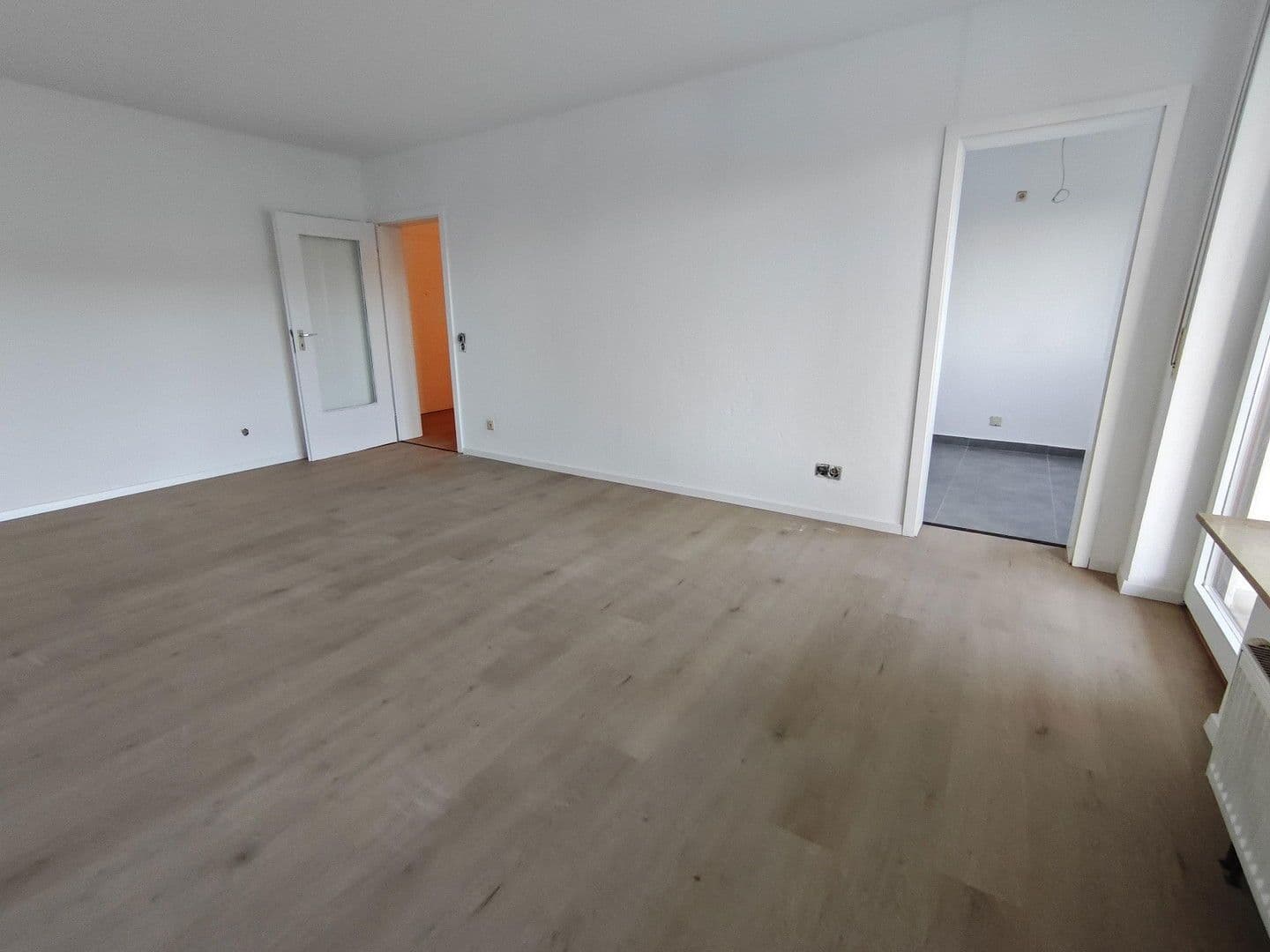 Prenájom bytu 1-izbový 46 m², Giselherplatz 2, Ludwigshafen-Edigheim, Porýnie-Falcko Prenájom bytu 1-izbový 46 m², Giselherplatz 2, Ludwigshafen-Edigheim, Porýnie-Falcko