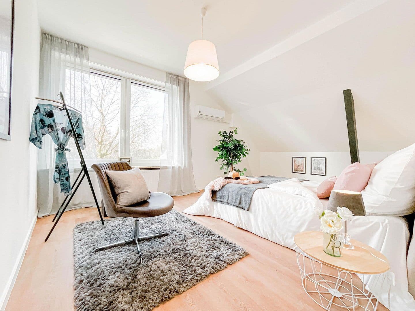 Predaj domu 144 m², pozemek 468 m², Hamburg, Hamburg Predaj domu 144 m², pozemek 468 m², Hamburg, Hamburg