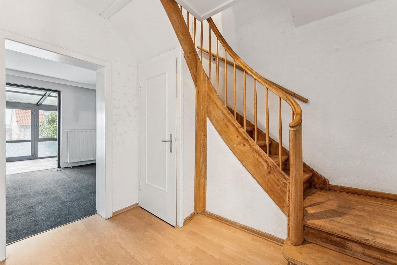 Predaj domu 110 m², pozemek 143 m², Kantstrasse 12, Bovenden, Dolné Sasko Predaj domu 110 m², pozemek 143 m², Kantstrasse 12, Bovenden, Dolné Sasko