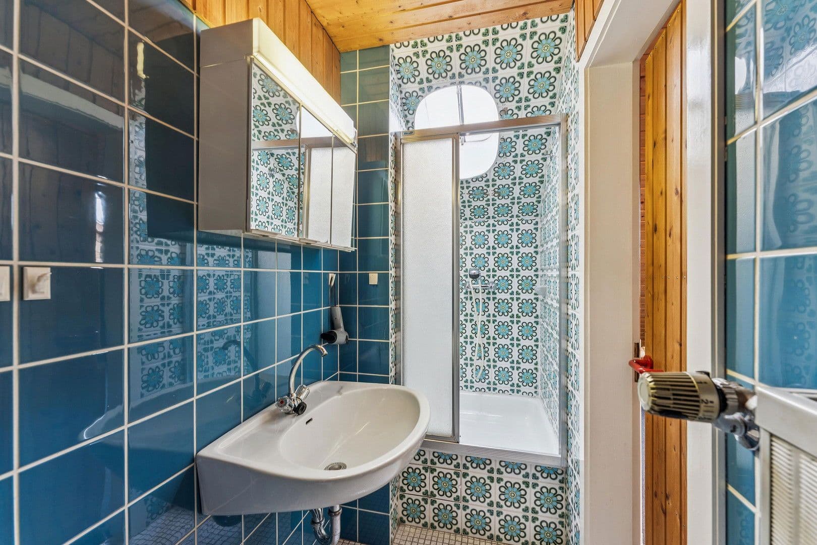 Predaj domu 110 m², pozemek 143 m², Kantstrasse 12, Bovenden, Dolné Sasko Predaj domu 110 m², pozemek 143 m², Kantstrasse 12, Bovenden, Dolné Sasko