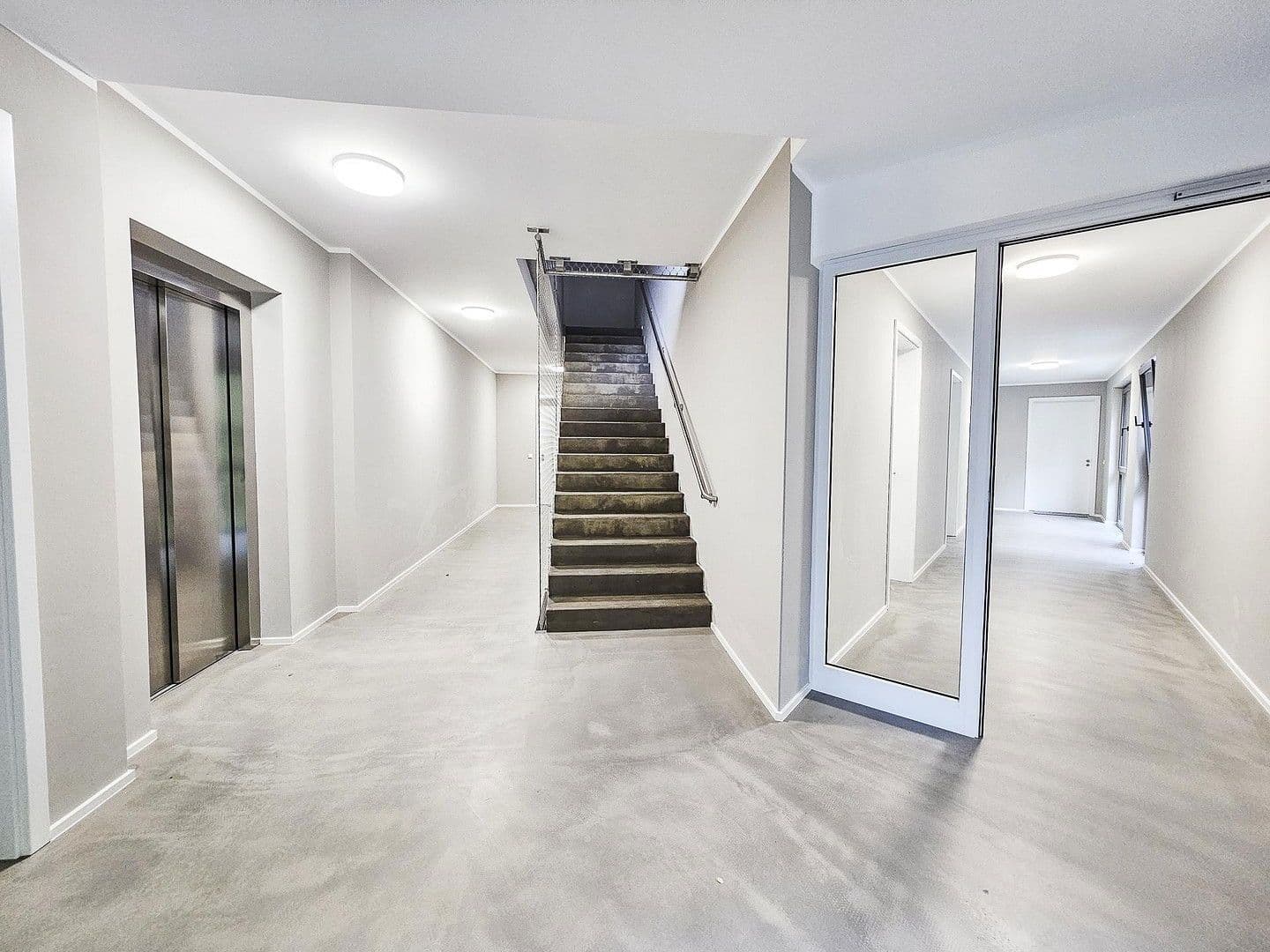 Prenájom bytu 3-izbový 120 m², Emil-von-Behring-Str. 1, Marburg, Hesensko Prenájom bytu 3-izbový 120 m², Emil-von-Behring-Str. 1, Marburg, Hesensko